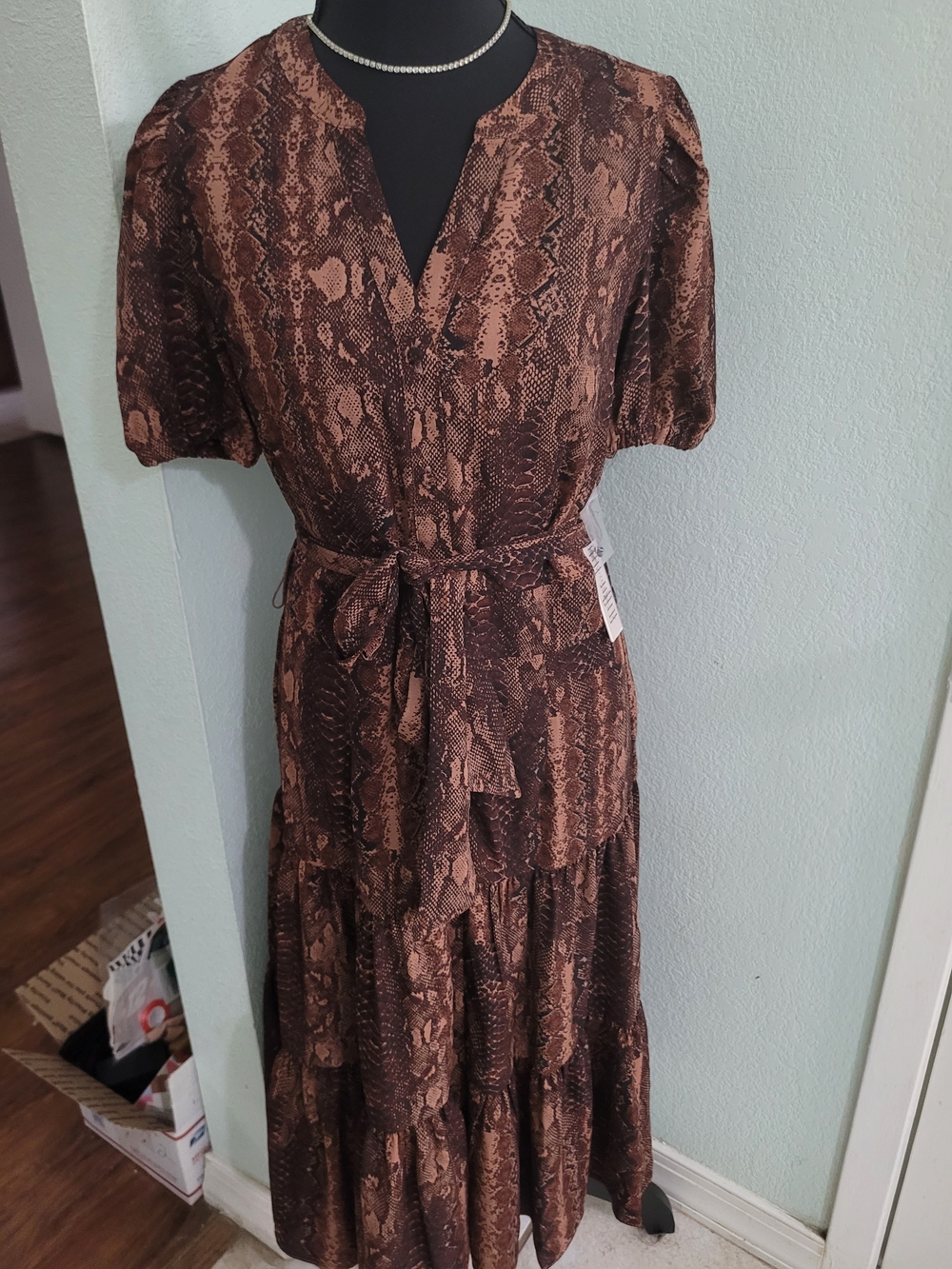 Nanette Nanette Lepore Brown Snakeskin Tiered Maxi Dress V-Neck Belted Size 4